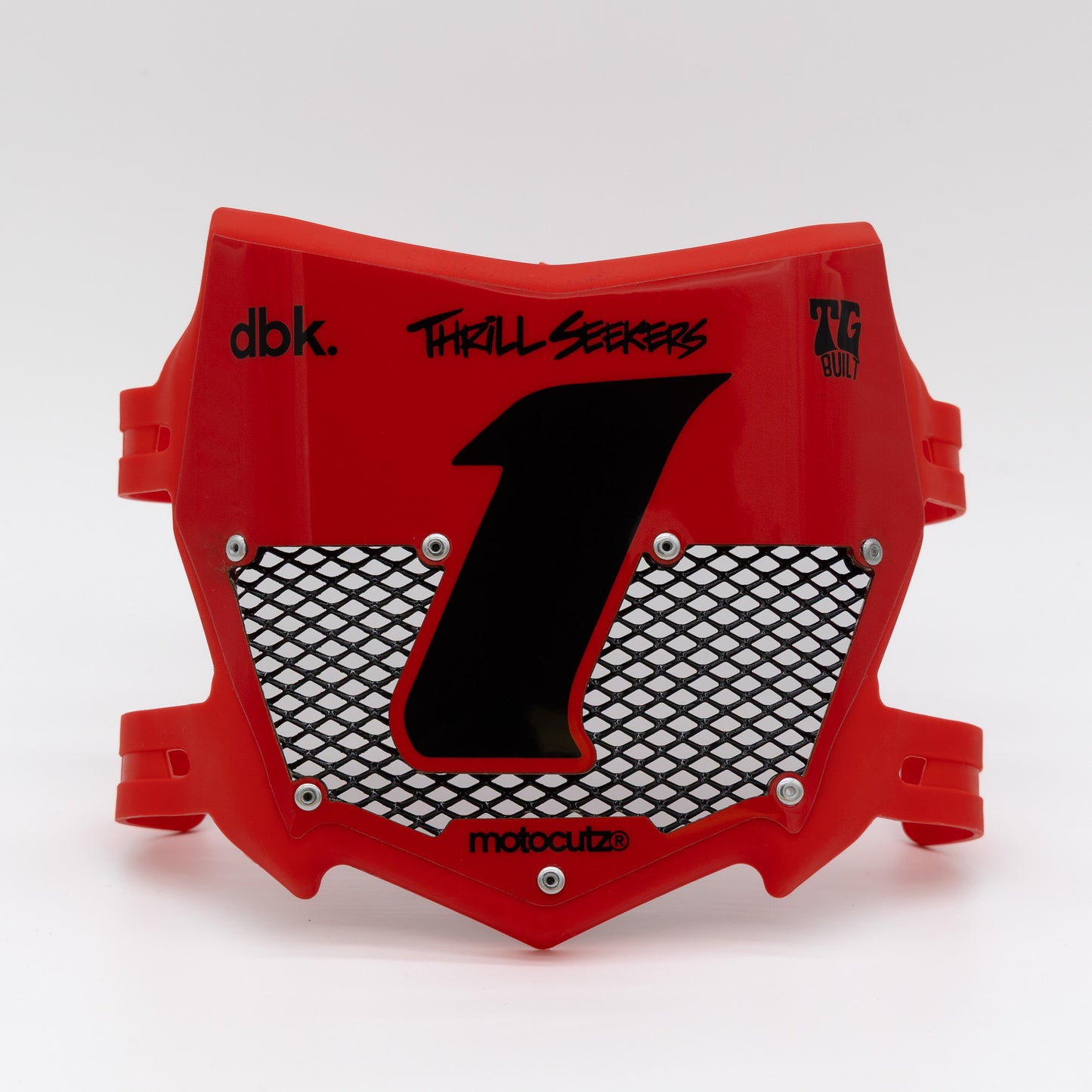 MOTOCUTZ VENTED FRONT NUMBER PLATE PRE4 RED