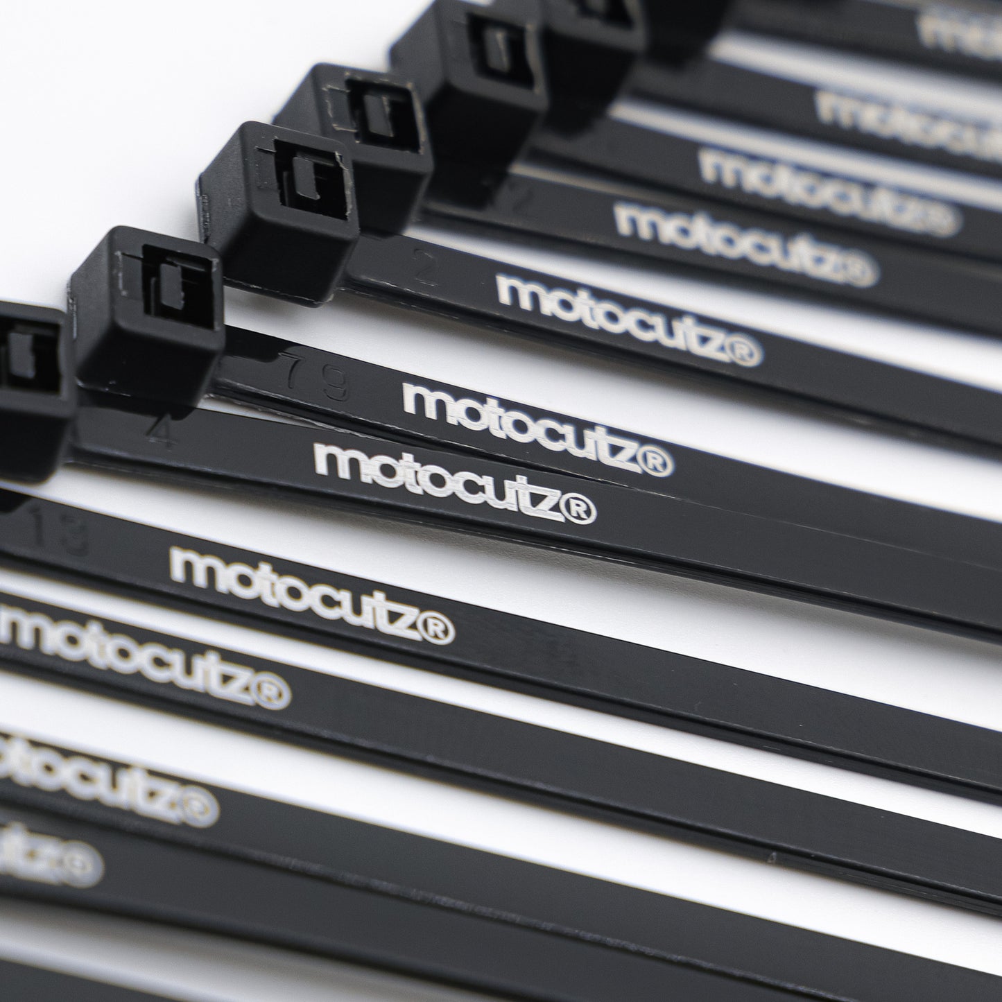 MOTOCUTZ ZIP TIES - 10in, 100 Pack